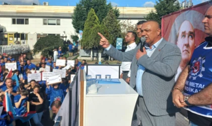 TÜRK METAL SENDİKASI ÇERKEZKÖY ŞUBE BAŞKANI MURAT KOÇAK, SÖZLEŞME TASLAĞINI ÜYELERİYLE PAYLAŞTI