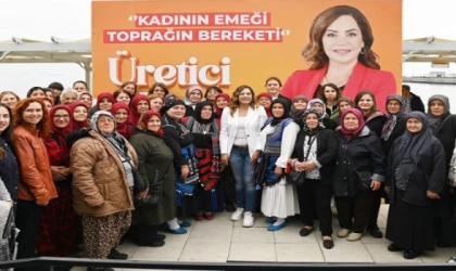TEKİRDAĞ’DA KADIN ÇİFTÇİLERİN EL EMEĞİ TOPRAĞIN BEREKETİYLE BULUŞTU