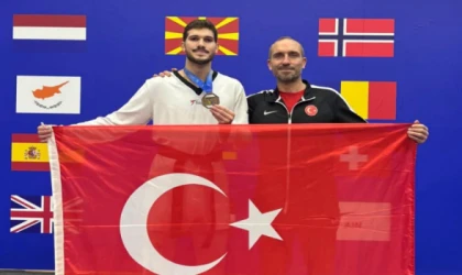 ALPEREN AYAZ AVRUPA ÜÇÜNCÜSÜ OLDU