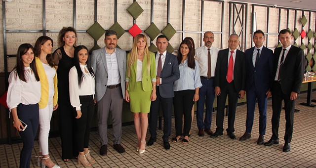 İKİ DEV ŞİRKET GÜÇLERİNİ BİRLEŞTİRDİ