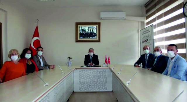 ÜSTÜNOL VE YÖNETİMİNDEN KAYMAKAM DURU’YA ZİYARET