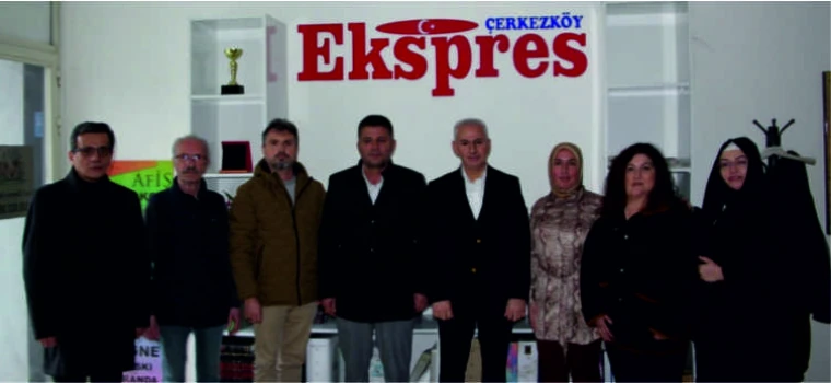 Anahtar Parti İlçe Yönetiminden Ekspres Gazetesine Ziyaret