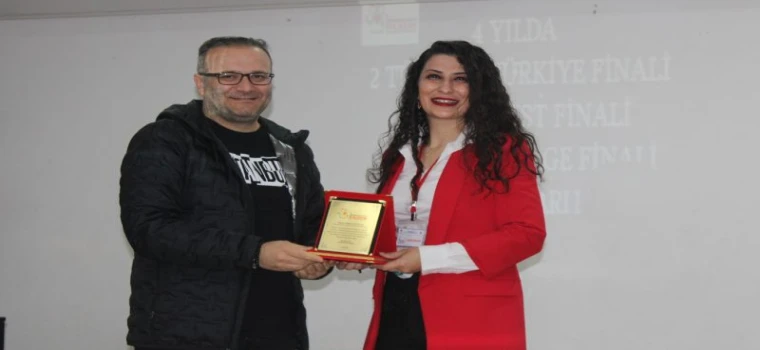 ÇERKEZKÖY BİLSEM’DE TÜBİTAK 4006 FUARI GÖZ DOLDURDU