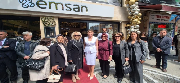 DİLEK KÖKSAL'DAN LÜLEBURGAZ’A YENİ YATIRIM: EMSAN MAĞAZALARI AÇILDI