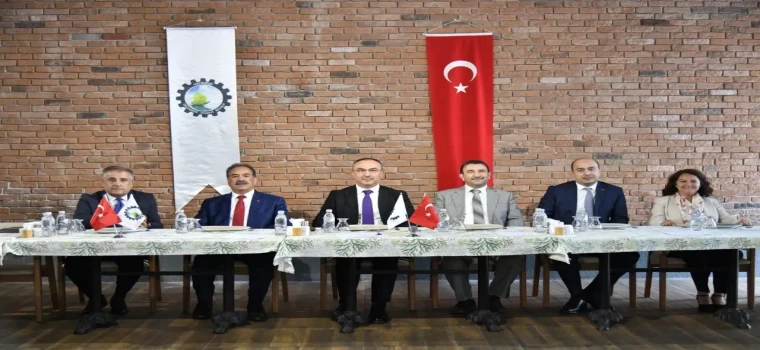 VALİ RECEP SOYTÜRK, ÇERKEZKÖY VE ERGENE’DE TOPLANTILARA KATILDI