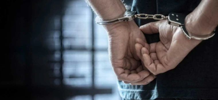 27 YIL KESİNLEŞMİŞ HAPİS CEZASI BULUNAN ŞAHIS KISKIVRAK YAKALANDI