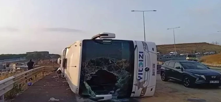 TOKAT’TAN ÇERKEZKÖY’E GELEN OTOBÜS KAZA YAPTI; 4 ÖLÜ 20 YARALI