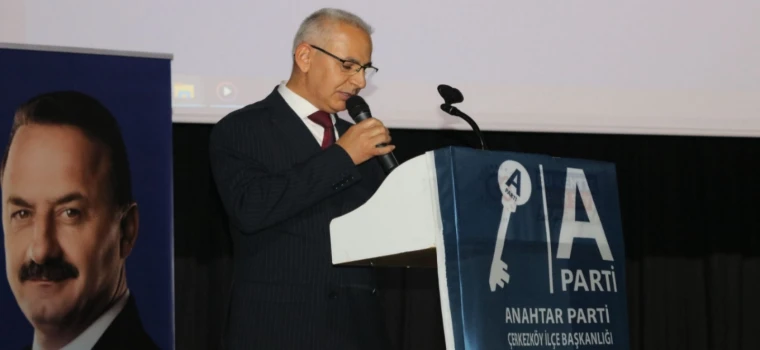 ANAHTAR PARTİ ÇERKEZKÖY İLÇE TEŞKİLATI’NIN TOPLU ÜYE KATILIM PROGRAMI İLGİ GÖRDÜ