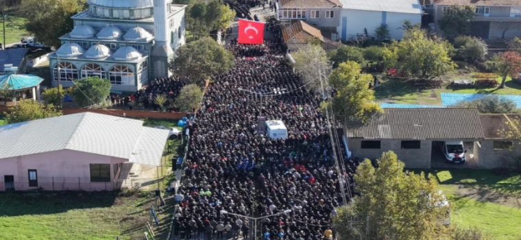 TEKİRDAĞ, ŞEHİT EVLADINI DUALARLA TOPRAĞA VERDİ