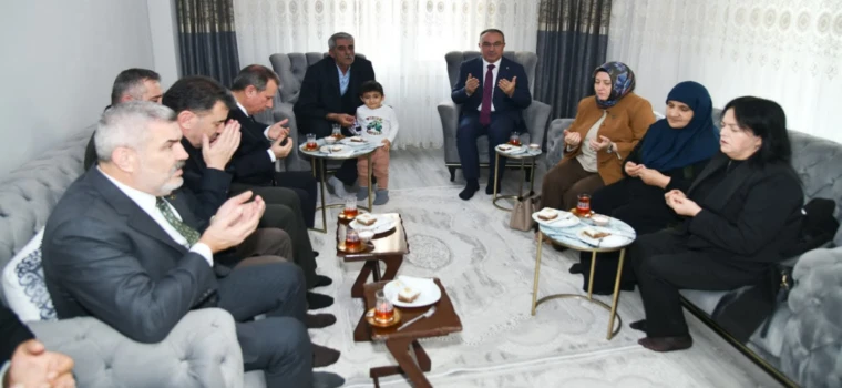 VALİ SOYTÜRK’TEN KAPAKLI’DA BİR DİZİ ZİYARET