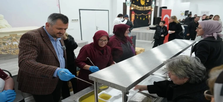 SARAY BELEDİYESİ İLK İFTAR SOFRASINI BEYAZKÖY’DE KURDU