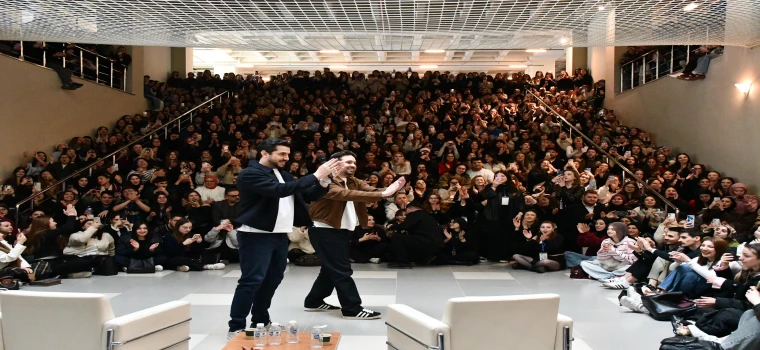 KAMPÜSTE ENERJİ ZİRVEDE