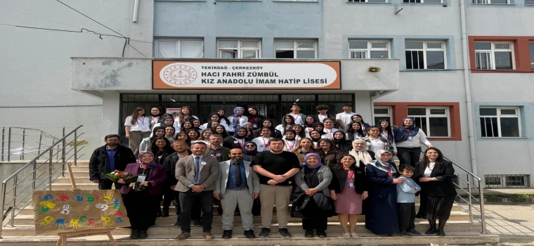 HACI FAHRİ ZÜMBÜL KIZ ANADOLU İMAM HATİP LİSESİ’NDE TÜBİTAK 4006 BİLİM FUARI COŞKUSU