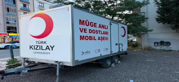 MÜGE ANLI'DAN TÜRK KIZILAYI ÇERKEZKÖY ŞUBESİ'NE MOBİL AŞEVİ
