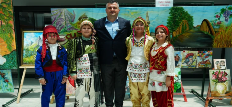 SARAY'DA KIŞ ATÖLYELERİ EMEKLERİ SERGİDE TAÇLANDI
