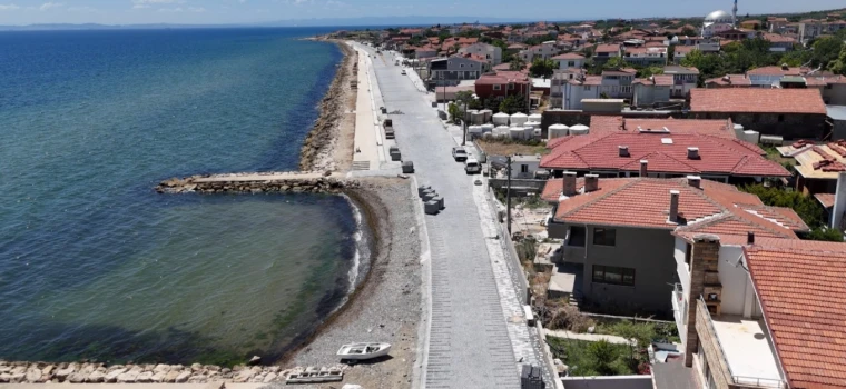 SAHİL YOLU BAŞTAN AŞAĞI YENİLENDİ