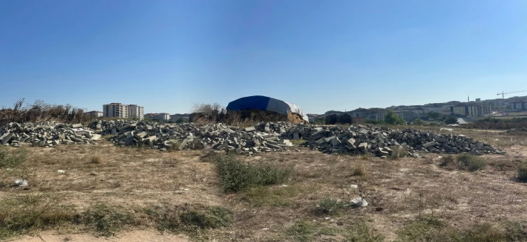 Sökülen taşlar çiftlikte mi depolanıyor?