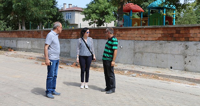 OKULUN BAHÇE DUVARLARI BELEDİYE TARAFINDAN YENİDEN YAPILDI