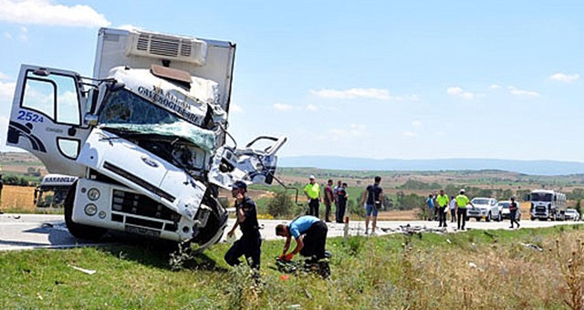 MALKARA'DA KAZA: 2 YARALI