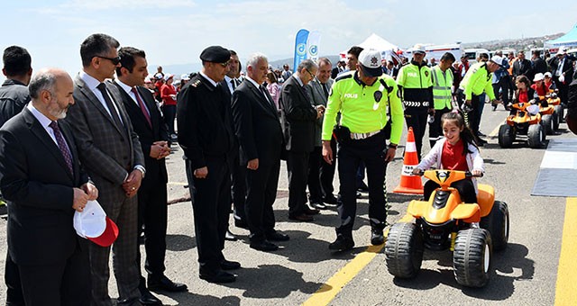 KARAYOLU GÜVENLİK HAFTASI KUTLANDI