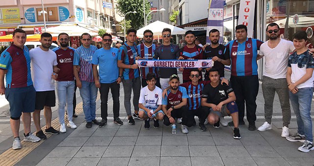 GURBETÇİ TRABZONSPORLULAR MEŞALEYİ ÇERKEZKÖY’DEN YAKTI