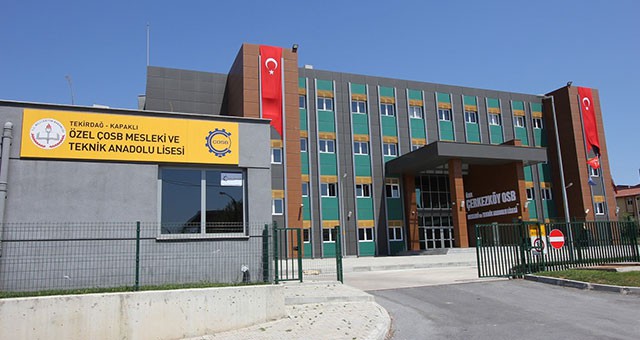 ÇOSB MESLEK LİSESİ YURDIŞINA ROL MODEL OLUYOR