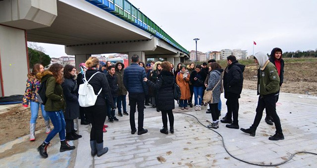 50 ÜNİVERSİTE ÖĞRENCİSİ ÇERKEZKÖY KENT PARK’I GEZDİ