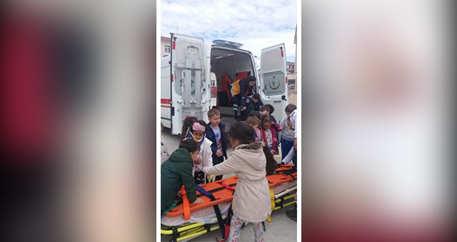 MİNİKLERE AMBULANS TANITIMI YAPILDI