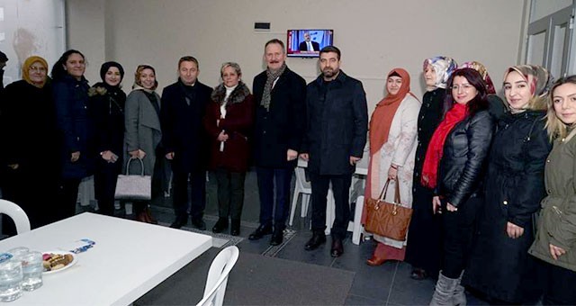 AK PARTİ, VELİKÖY’DE SEÇİM BÜROSUNU AÇTI