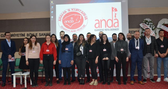 ANDA’DAN VEFA GECESİ