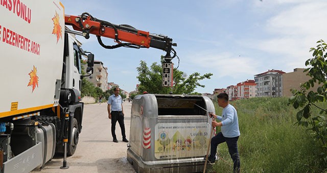 BELEDİYEDEN ÇÖP KOKUSUNA ÇÖZÜM