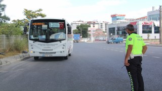 POLİS EKİPLERİNDEN SIKI DENETİM