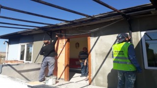 YANAN EV BAŞTAN SONA YENİLENDİ