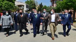 ŞENTOP VE YÜKSEL, ESNAF VE VATANDAŞLARLA BAYRAMLAŞTI