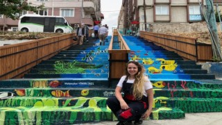 SÜLEYMANPAŞA’DA MERDİVENLERE MAKYAJ