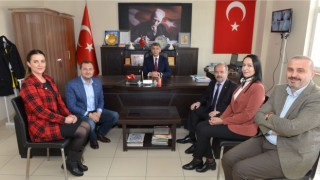 BAŞKAN YÜKSEL’DEN İLÇE MİLLİ EĞİTİM MÜDÜRÜ ATİLLA’YA ÖĞRETMENLER GÜNÜ ZİYARETİ