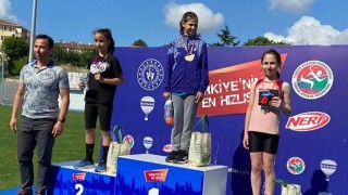 AYŞE NAZLI AYDIN TÜRKİYE 3’ÜNCÜSÜ OLDU