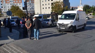 VELİKÖY’DE KAZA: 5 YARALI
