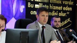 BELEDİYE BAŞKANI VAHAP AKAY’A YETKİ VERİLDİ