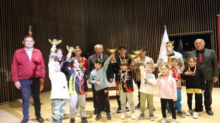 SATRANÇ TURNUVASI’NDA ÖDÜLLER SAHİPLERİNİ BULDU