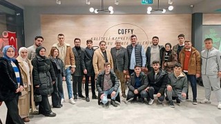 KAMİL ÇETİNTAŞ, GENÇLERLE BULUŞTU