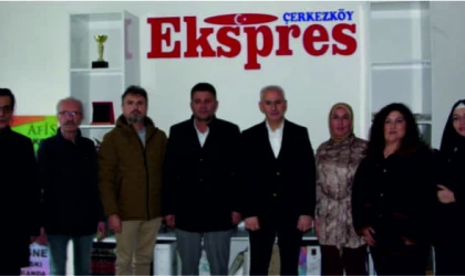 Anahtar Parti İlçe Yönetiminden Ekspres Gazetesine Ziyaret