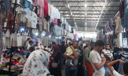 ÇERKEZKÖY’DE BAYRAM ALIŞVERİŞİ ESNAFIN YÜZÜNÜ GÜLDÜRDÜ