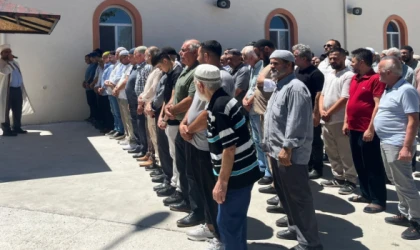 İstasyon Mahallesinin Mehmet Amcası Hayatını Kaybetti
