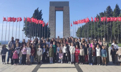 ERTUĞRUL İLKOKULU ÖĞRENCİLERİ, ÇANAKKALE’DE TARİHE YOLCULUK YAPTI