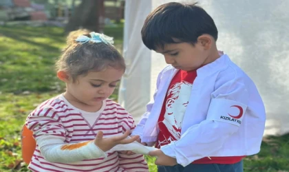 Kızılay Haftası’nda Minik Yüreklerle Buluştular