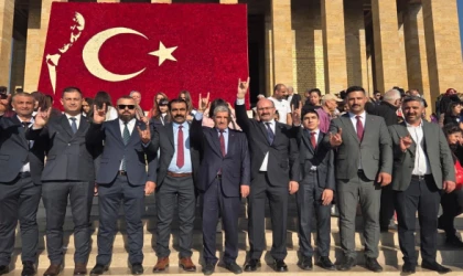 MHP’DEN CHP’YE ANITKABİR’DEN CEVAP