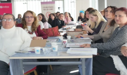 TEKİRDAĞ’DA AFET RİSKİNE KARŞI KADINLAR SAHNEDE