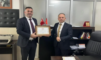 ÇERKEZKÖY ESNAF VE SANATKARLAR ODASI BAŞKANI ERKAN ZÜMBÜL MAZBATASINI ALDI