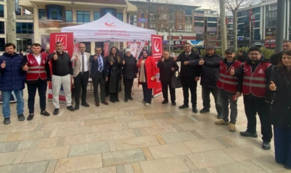 YENİDEN REFAH PARTİSİ’NDEN ÜYE ATAĞI: ÇERKEZKÖY’DE STANDA YOĞUN İLGİ